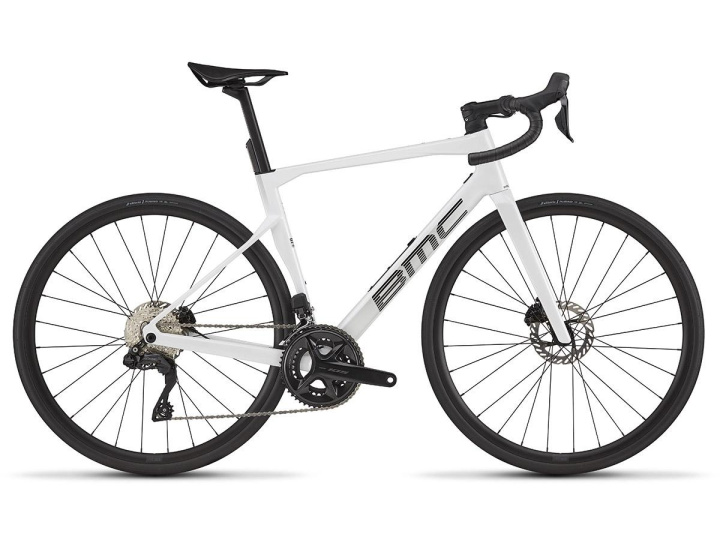 BMC Roadmachine Two 105 Di2 Racercykel Metallic White i gruppen Cyklar / Racercykel hos CykelCity (10417)
